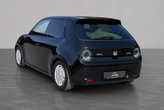 Honda e 5 of 5