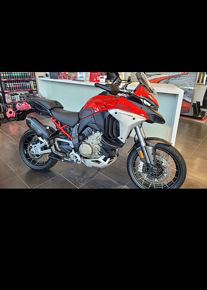 Ducati Multistrada V4 Rally 5 of 6