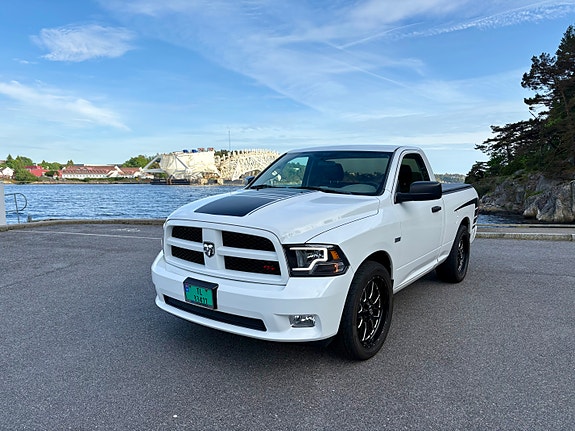 Dodge RAM 3 of 5