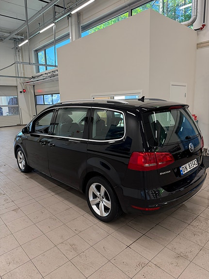 Volkswagen Sharan 6 of 29