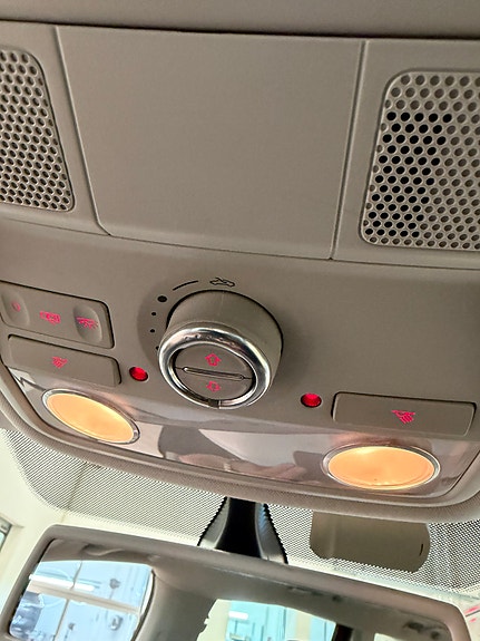 Volkswagen Sharan 20 of 29