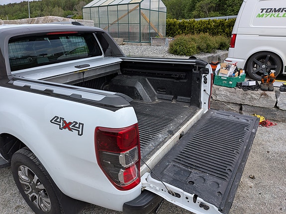 Ford Ranger 25 of 27