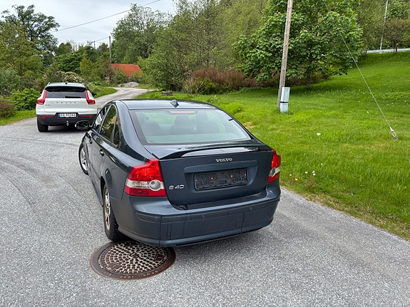 Volvo S40 3 of 6