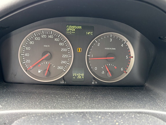 Volvo S40 5 of 6