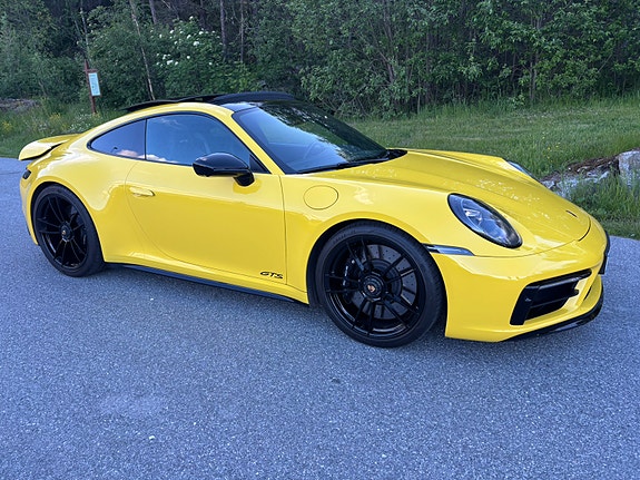 Porsche 911 15 of 30