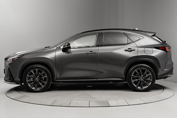 Lexus NX450h 2 of 30