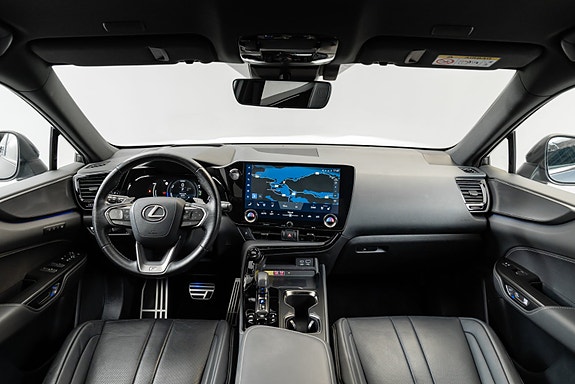 Lexus NX450h 21 of 30