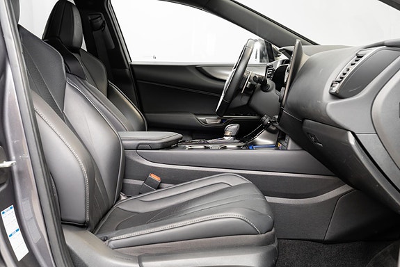 Lexus NX450h 30 of 30