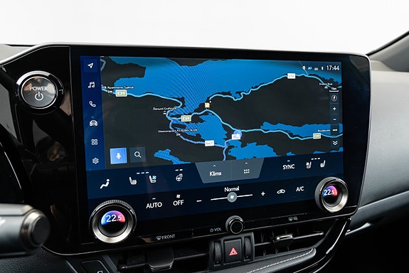 Lexus NX450h 22 of 30