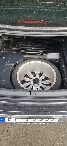 Volkswagen Passat CC 21 of 23