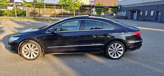 Volkswagen Passat CC 6 of 23