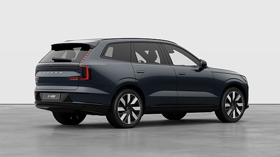 Volvo EX90 5 of 5