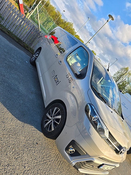 Toyota Proace Verso 3 of 5