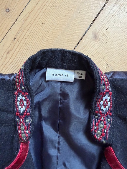Product image 2 of 9