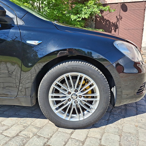 Suzuki Kizashi 14 of 30