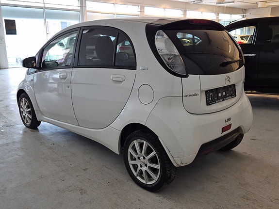 Citroen C-Zero 4 of 5