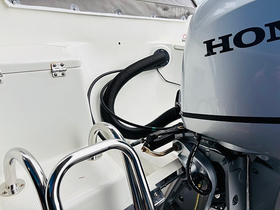 AMT 190 HT med Honda 100 hk plus tilhenger 7 of 22