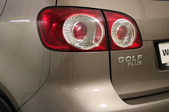 Volkswagen Golf Plus 16 of 30