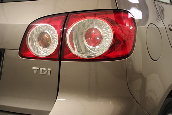 Volkswagen Golf Plus 14 of 30