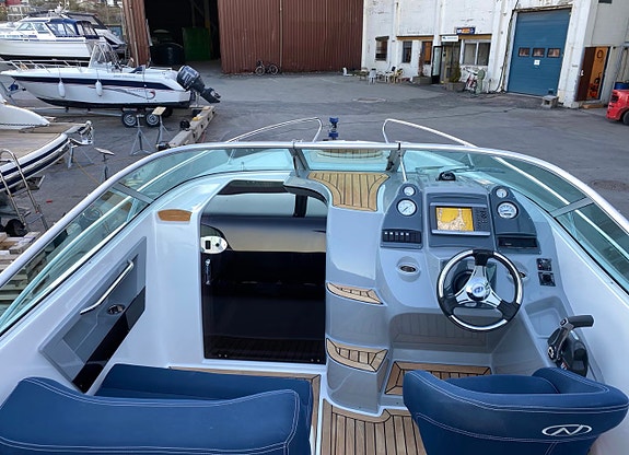 Nordkapp Noblesse 760 til leie – time, dag, helg og ukesleie 5 of 5