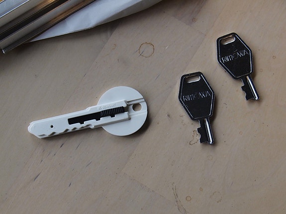 Product image 9 of 10