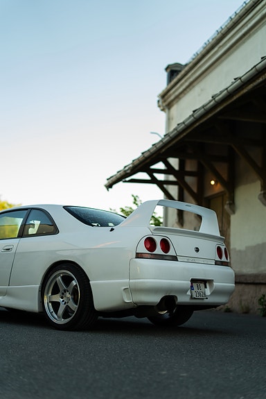 Nissan Skyline 12 of 30