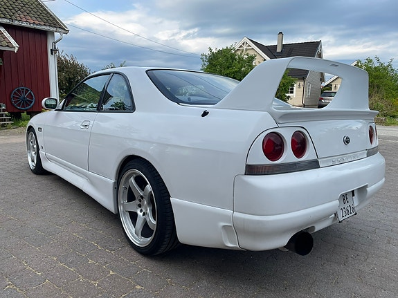 Nissan Skyline 29 of 30