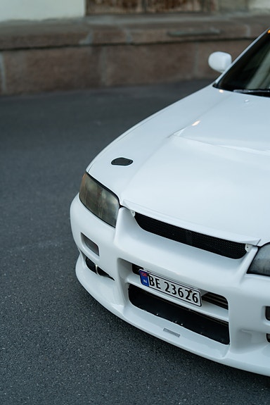 Nissan Skyline 20 of 30