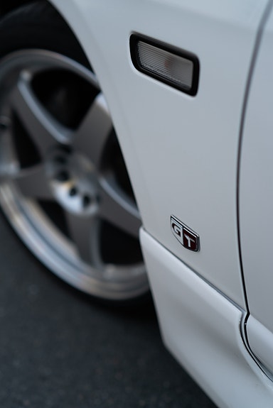 Nissan Skyline 19 of 30