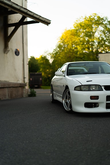 Nissan Skyline 2 of 30