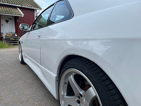 Nissan Skyline 30 of 30