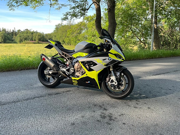 BMW S 1000 RR 3 of 9