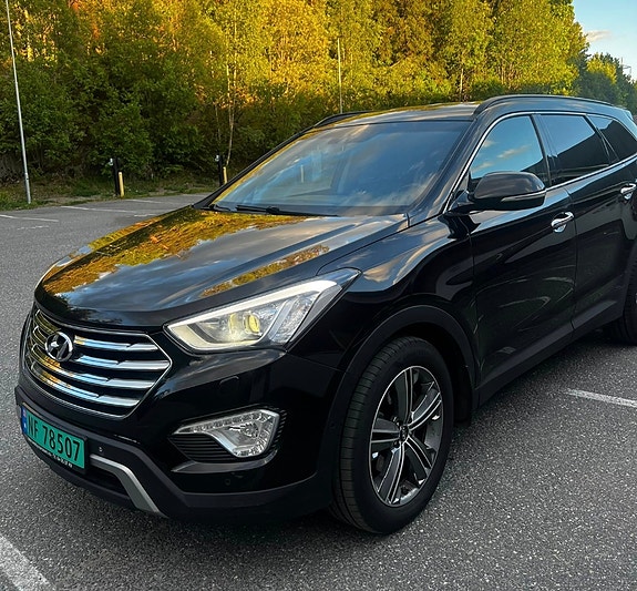 Hyundai Grand Santa Fe 5 of 11