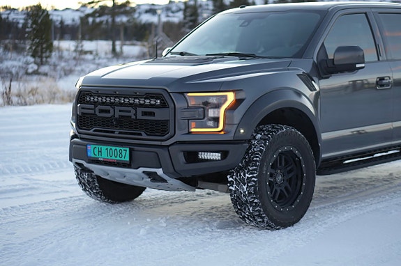 Ford F-150 8 of 30