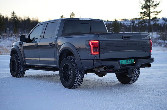 Ford F-150 14 of 30