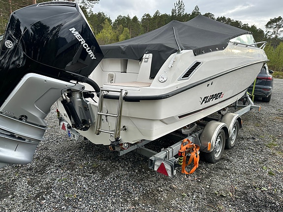 Flipper 670 DC, 2020 Mercury 300hk V8, 260t, båt 2016 -Servicer 3 of 5