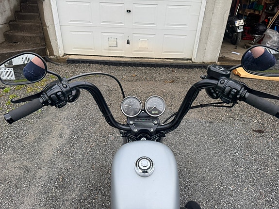 Harley-Davidson XL 883N Iron 8 of 13