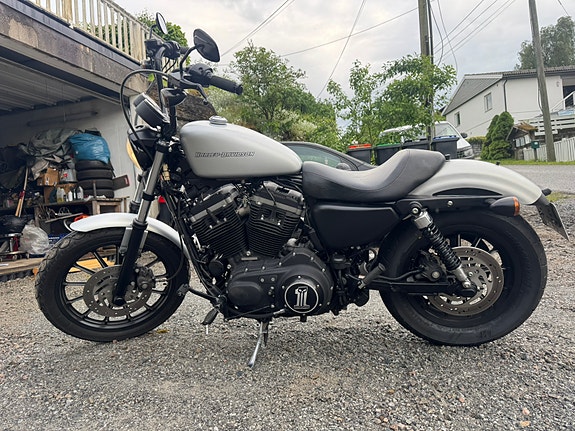 Harley-Davidson XL 883N Iron 3 of 13