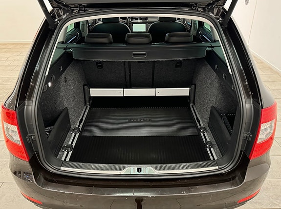 Skoda Superb 12 of 12