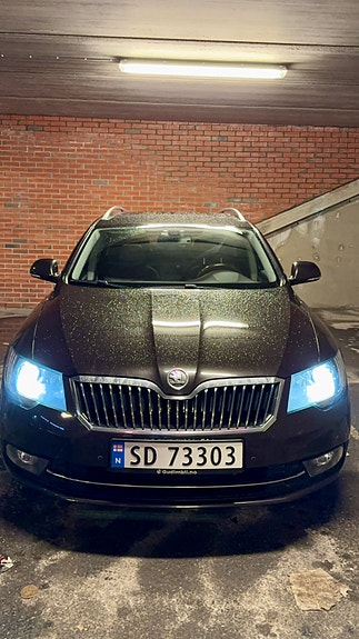 Skoda Superb 3 of 12