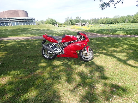 Ducati 800 SUPERSPORT,MEGET PEN, S HEFTE ,MÅ SEES,INNBYTTE BIL 3 of 30