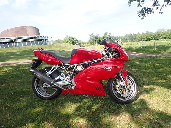 Ducati 800 SUPERSPORT,MEGET PEN, S HEFTE ,MÅ SEES,INNBYTTE BIL 9 of 30