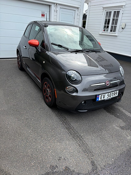 Fiat 500 4 of 5