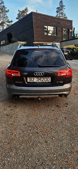 Audi A6 allroad 4 of 5