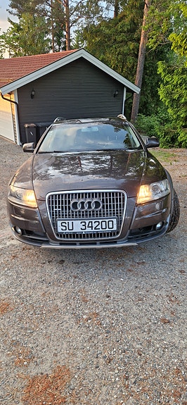 Audi A6 allroad 29 of 30