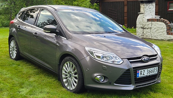 Ford Focus 2 of 30