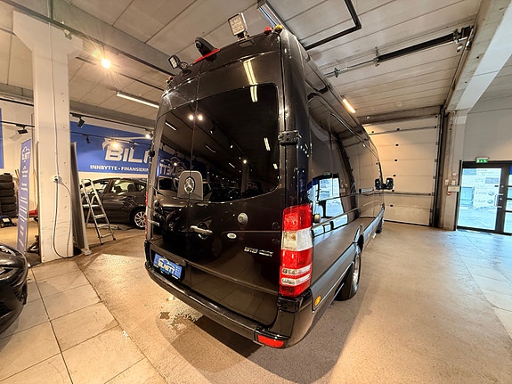 Mercedes-Benz Sprinter 4 of 30