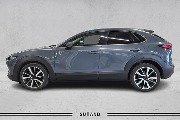 Mazda CX-30 2 of 5
