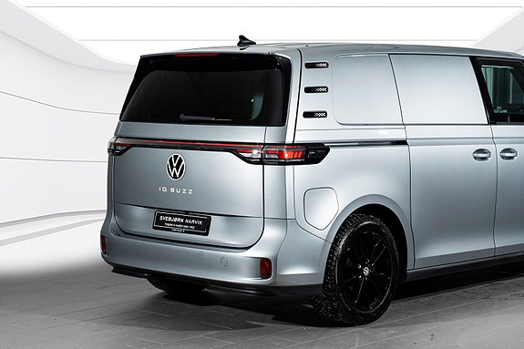Volkswagen ID. Buzz 8 of 23