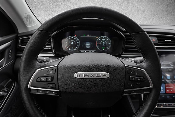 Maxus Euniq 6 27 of 30